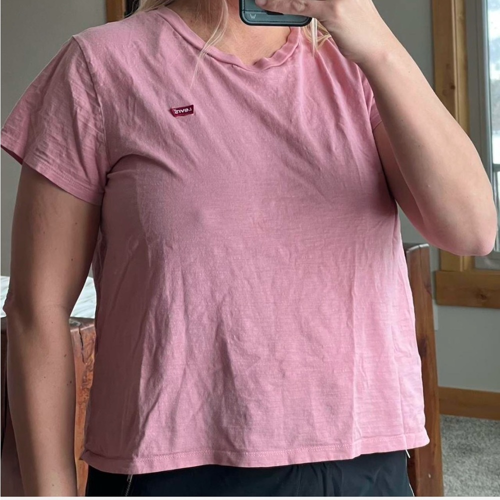 Pink Levi's cotton top